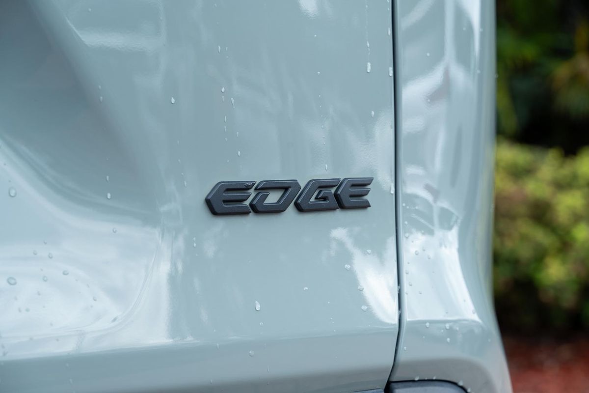 2020 Toyota RAV4 Edge AXAA54R