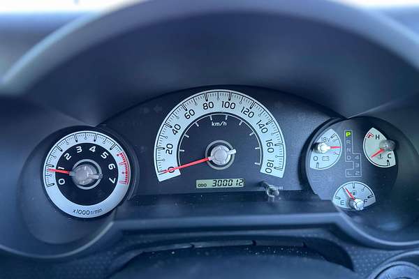 2011 Toyota FJ Cruiser  GSJ15R