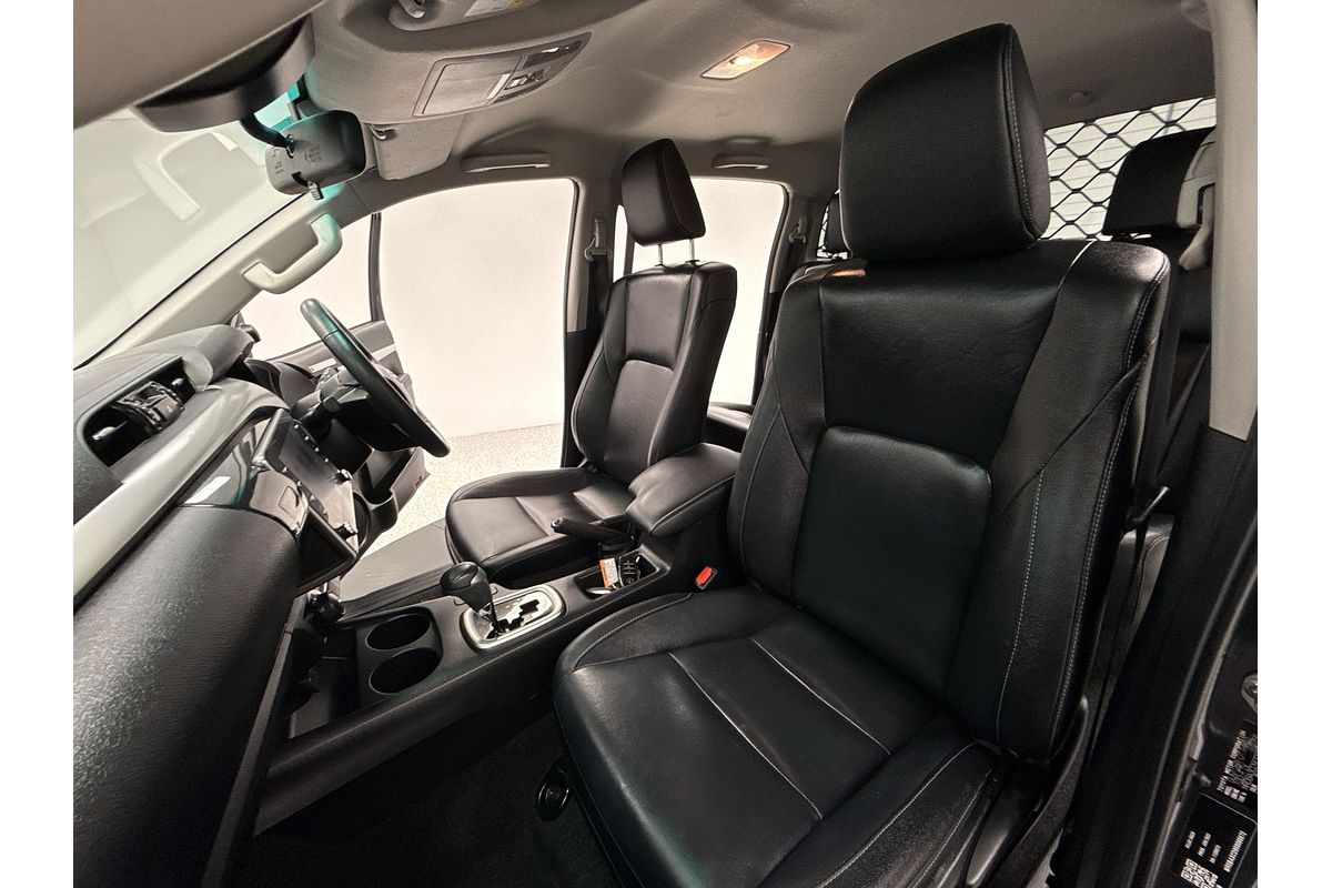 2023 Toyota Hilux SR5 GUN126R 4X4