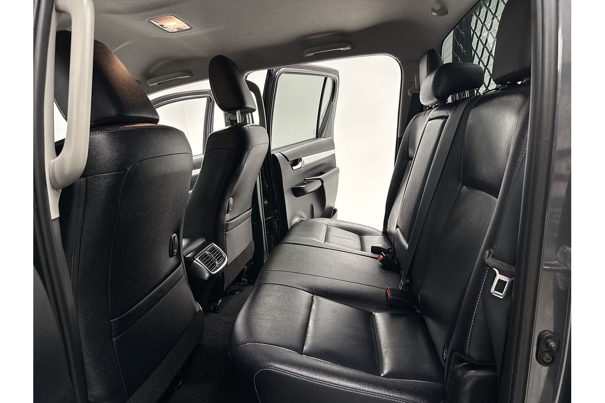 2023 Toyota Hilux SR5 GUN126R 4X4