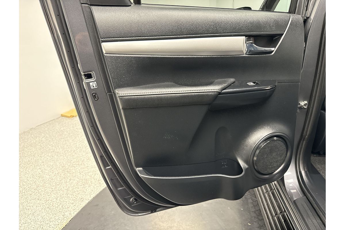 2023 Toyota Hilux SR5 GUN126R 4X4