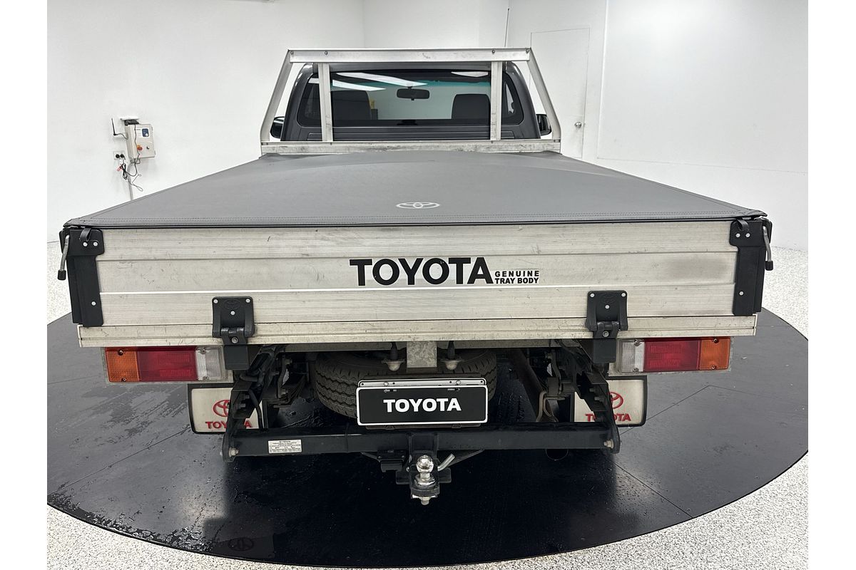 2015 Toyota Hilux Workmate TGN16R Rear Wheel Drive