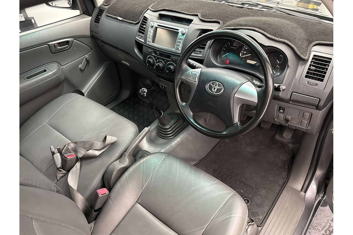 2015 Toyota Hilux Workmate TGN16R Rear Wheel Drive