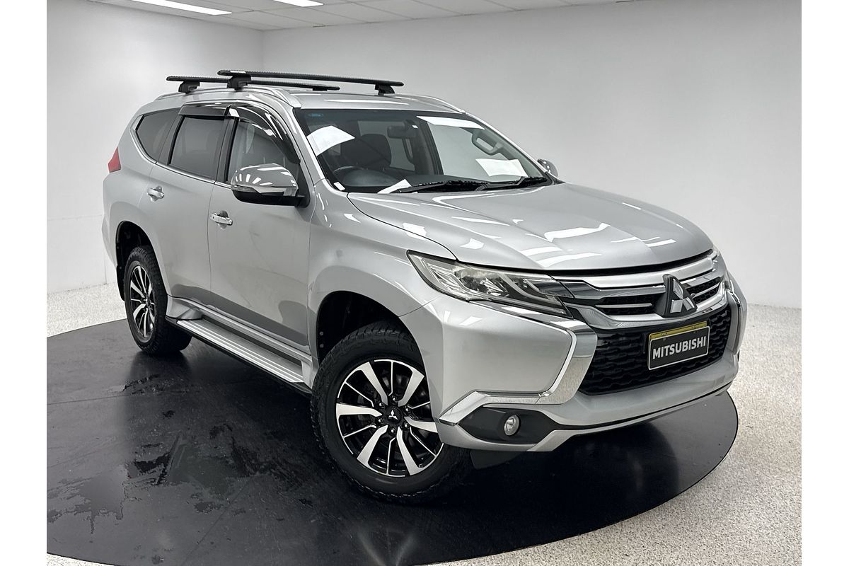 2016 Mitsubishi Pajero Sport GLX QE
