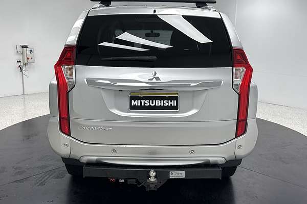 2016 Mitsubishi Pajero Sport GLX QE