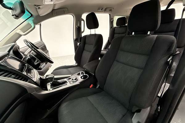 2016 Mitsubishi Pajero Sport GLX QE