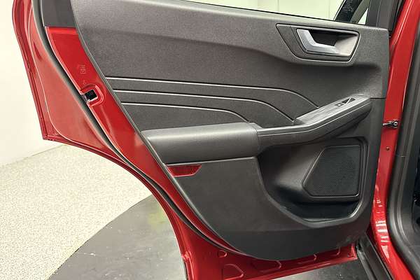 2022 Ford Escape ZH