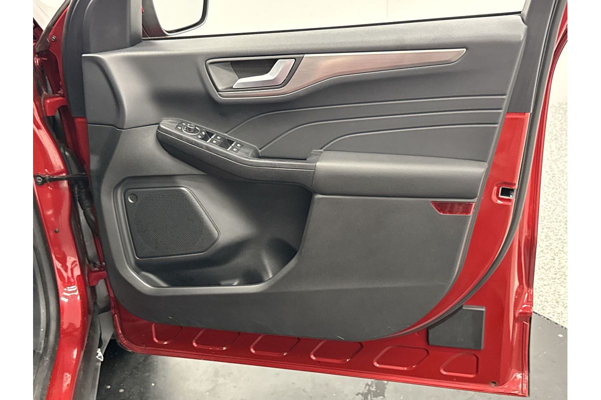 2022 Ford Escape ZH