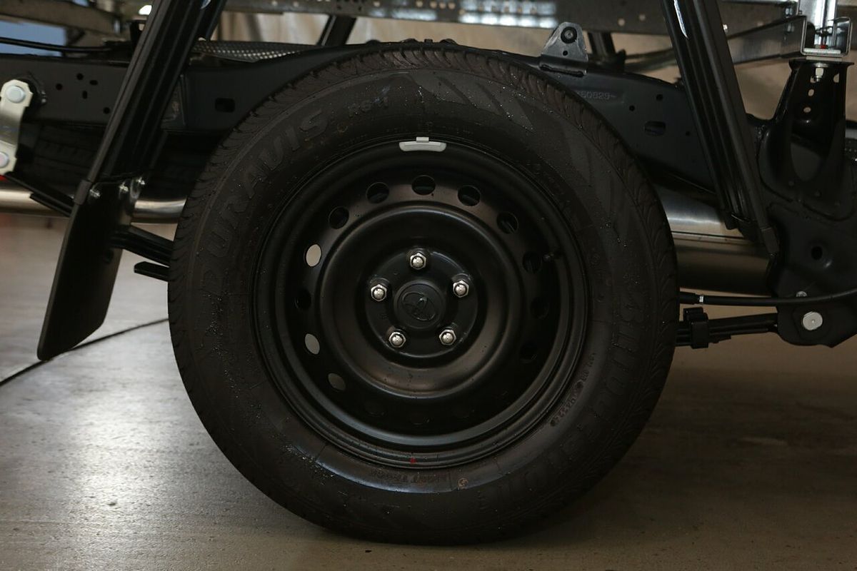 2025 Toyota Hilux Workmate TGN121R Rear Wheel Drive