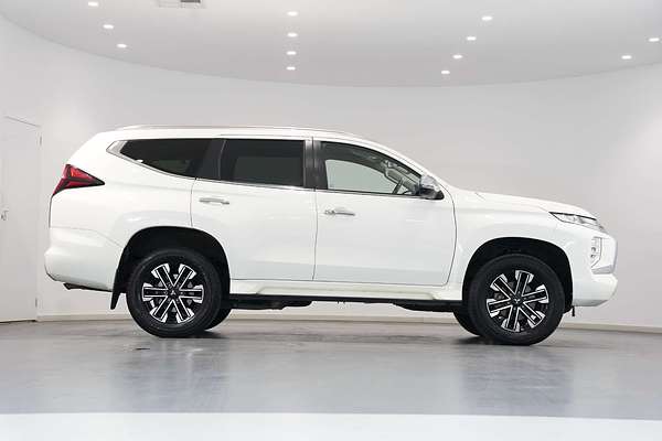 2021 Mitsubishi Pajero Sport GLS QF
