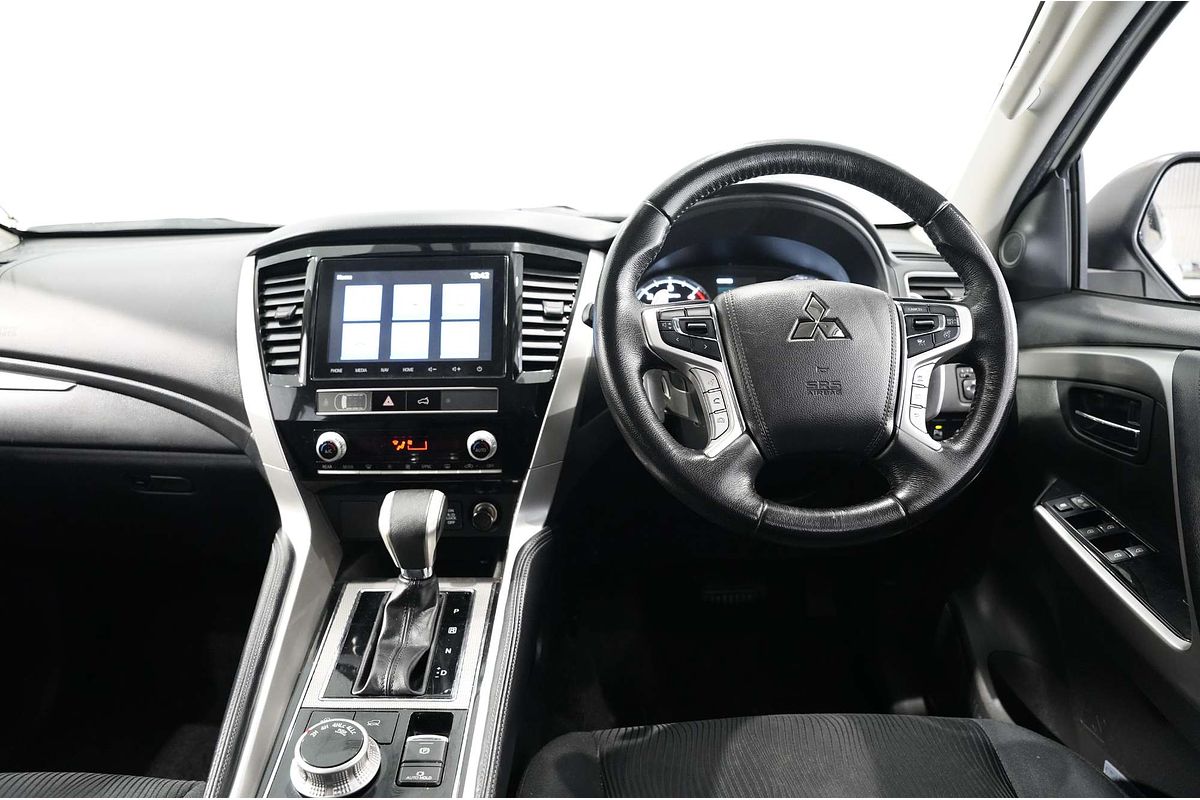 2021 Mitsubishi Pajero Sport GLS QF