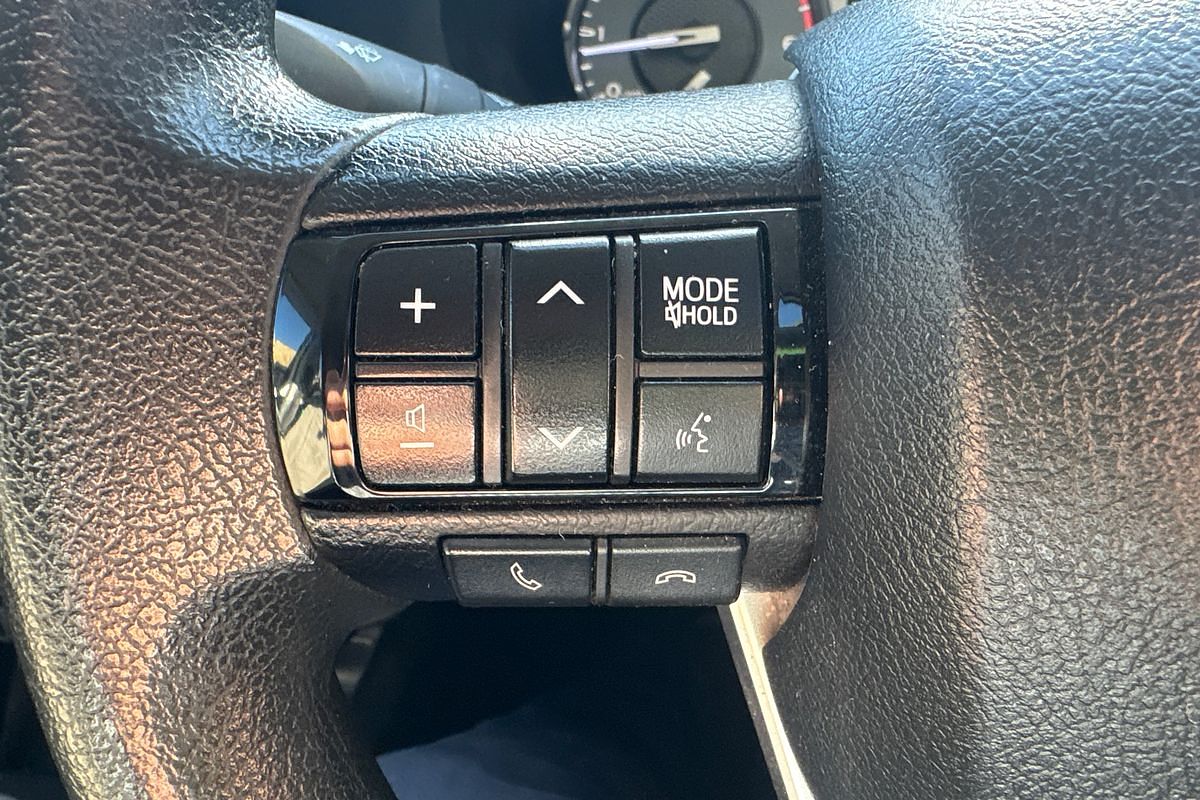 2020 Toyota Hilux SR GUN126R 4X4