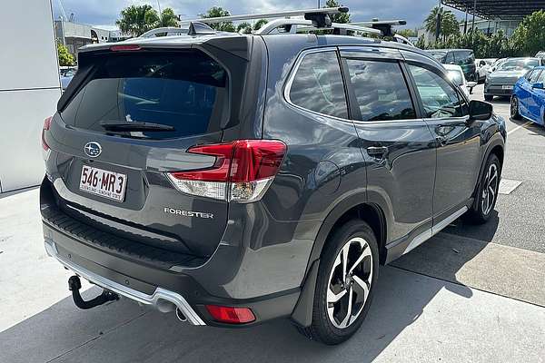 2022 Subaru Forester 2.5i-S S5