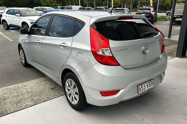 2015 Hyundai Accent Active RB2