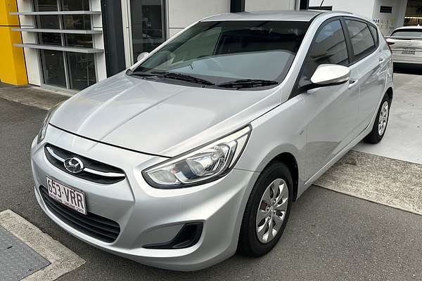 2015 Hyundai Accent Active RB2