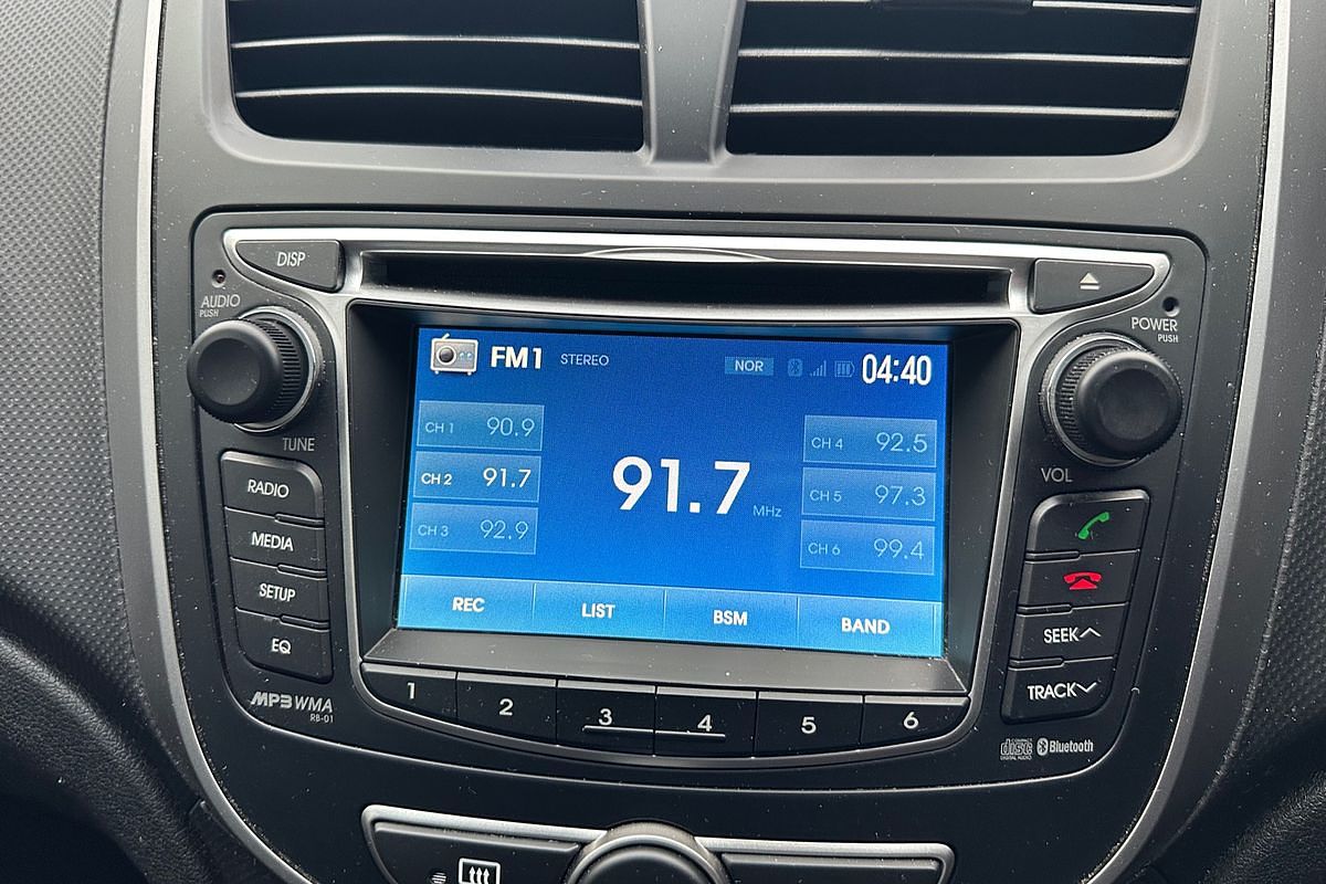 2015 Hyundai Accent Active RB2