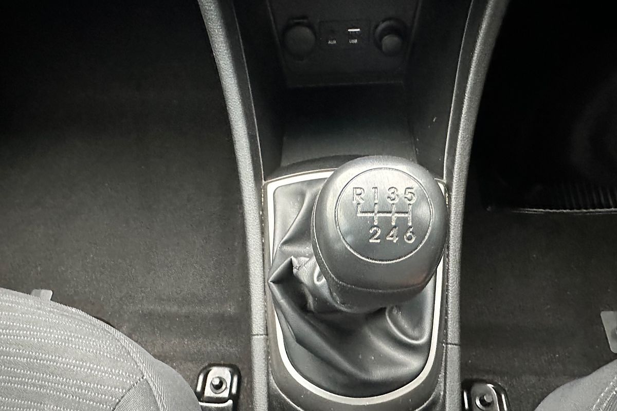 2015 Hyundai Accent Active RB2