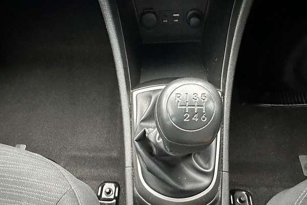 2015 Hyundai Accent Active RB2
