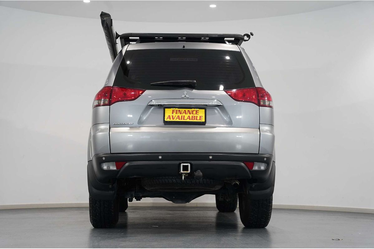 2013 Mitsubishi Challenger PB