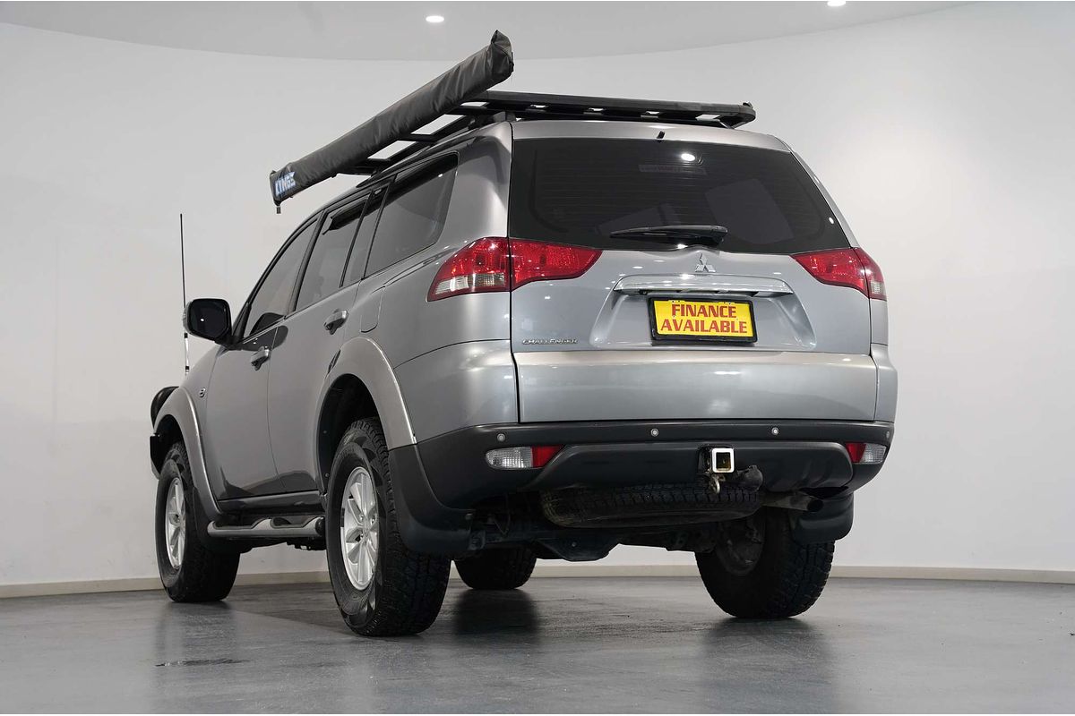 2013 Mitsubishi Challenger PB