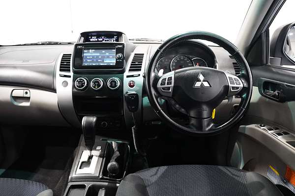 2013 Mitsubishi Challenger PB