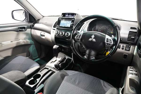 2013 Mitsubishi Challenger PB