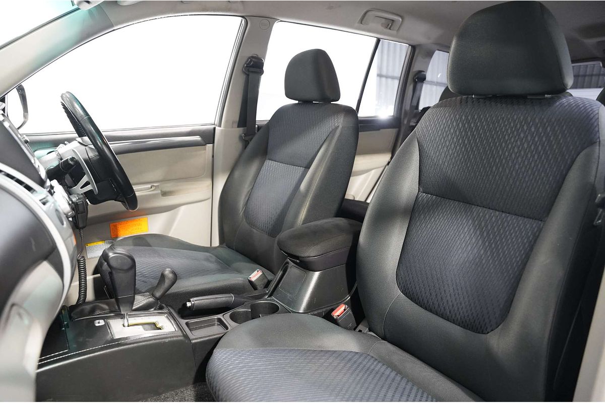 2013 Mitsubishi Challenger PB
