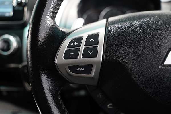 2013 Mitsubishi Challenger PB