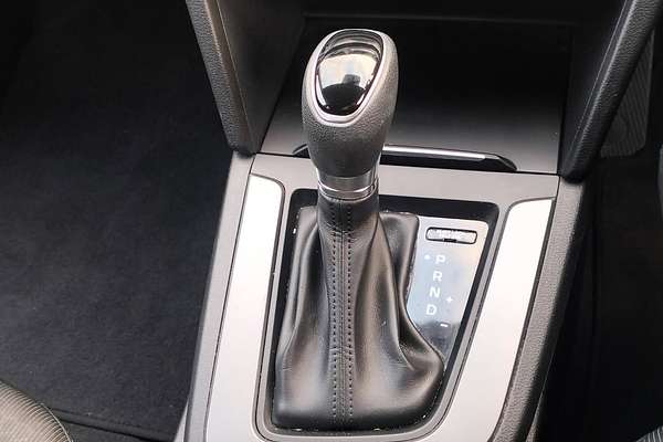 2018 Hyundai Elantra Active AD