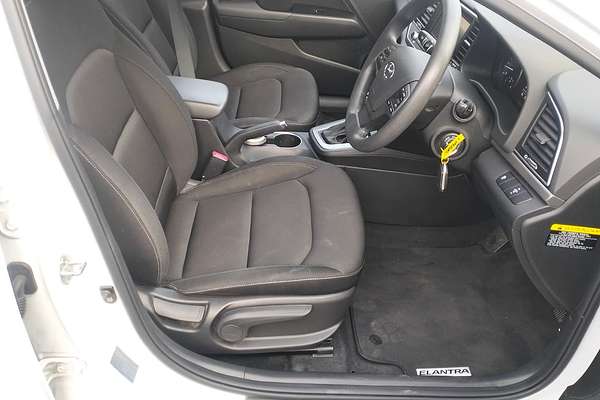 2018 Hyundai Elantra Active AD