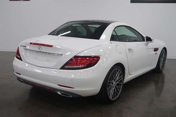 2017 Mercedes-Benz SLC-Class SLC200 R172