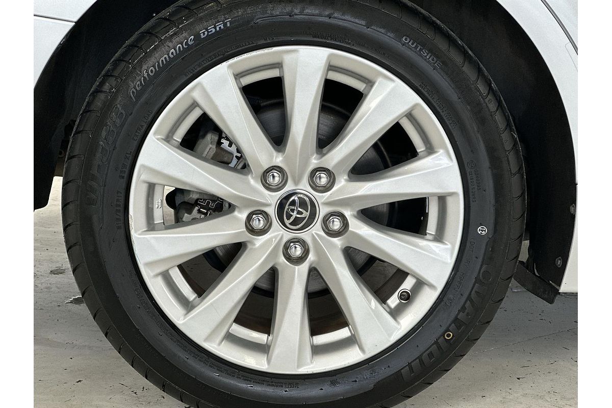 2018 Toyota Camry Ascent ASV70R