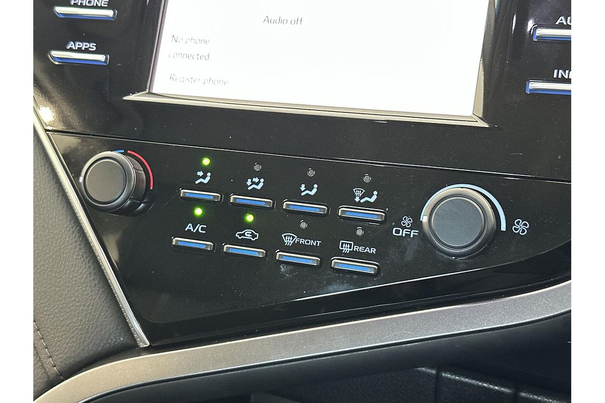 2018 Toyota Camry Ascent ASV70R