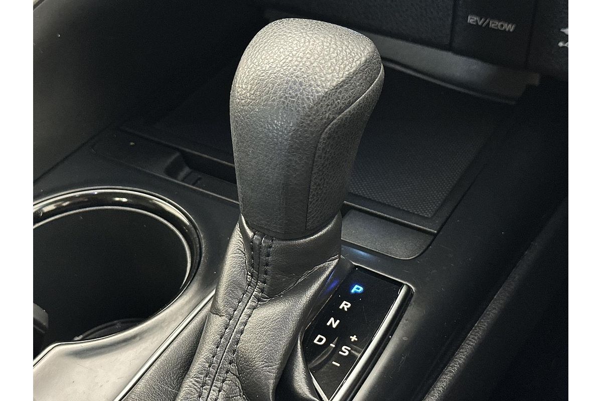 2018 Toyota Camry Ascent ASV70R