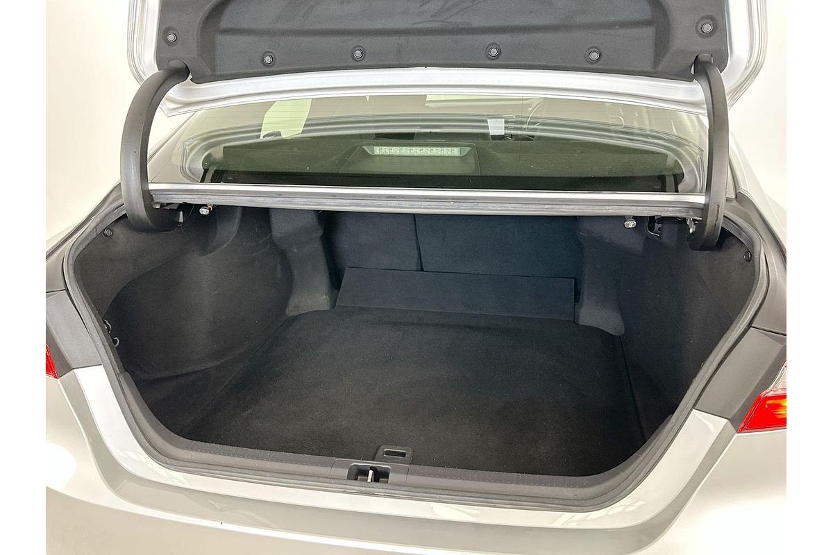 2018 Toyota Camry Ascent ASV70R