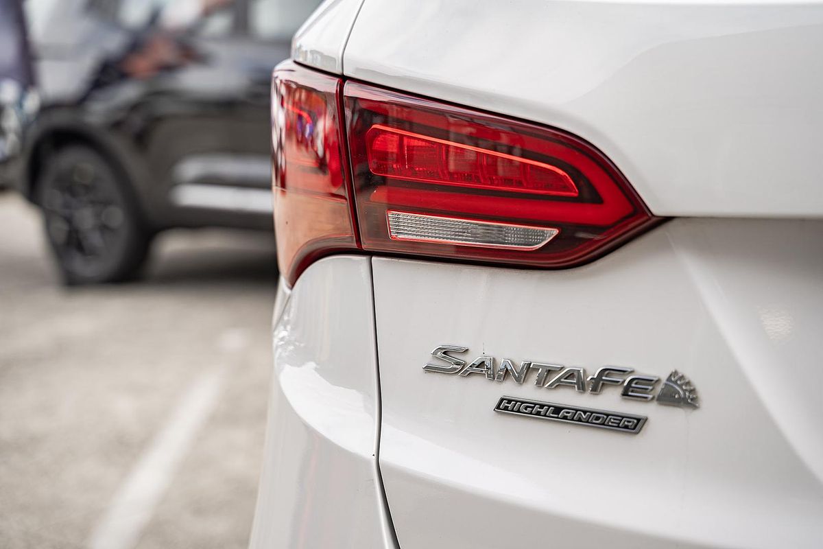 2016 Hyundai Santa Fe Highlander DM3 Series II