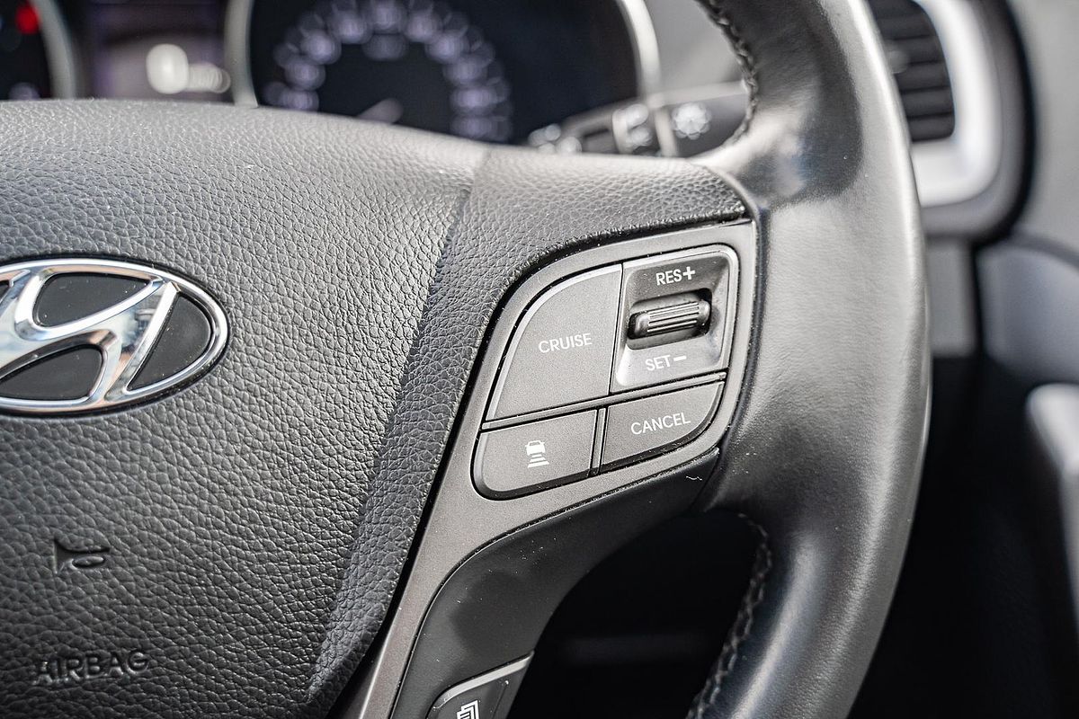 2016 Hyundai Santa Fe Highlander DM3 Series II