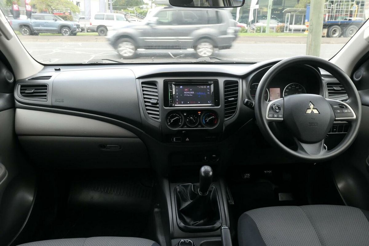 2016 Mitsubishi Triton GLX MQ 4X4