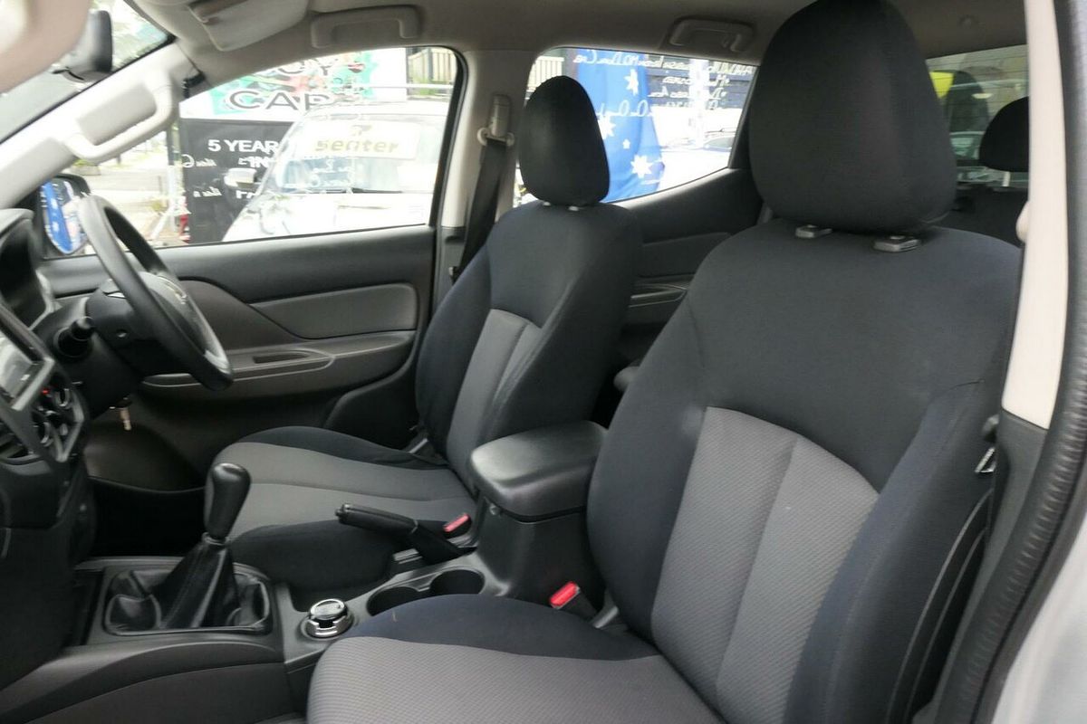 2016 Mitsubishi Triton GLX MQ 4X4