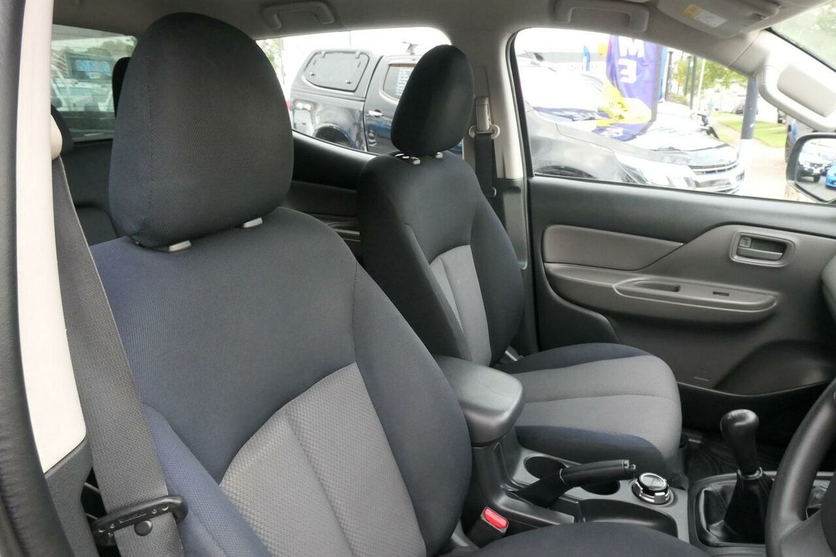 2016 Mitsubishi Triton GLX MQ 4X4