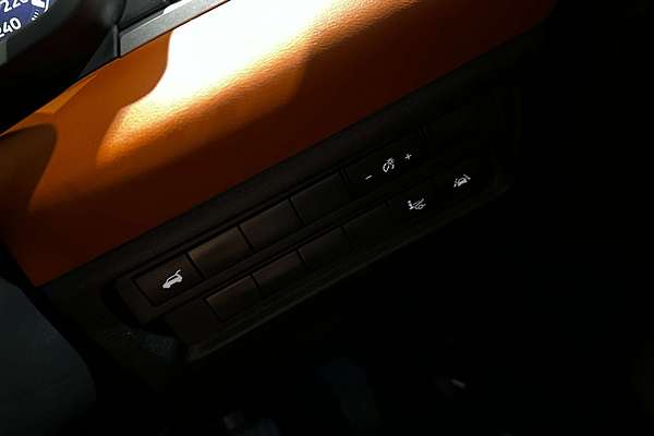 2022 Mitsubishi Outlander Exceed Tourer ZM