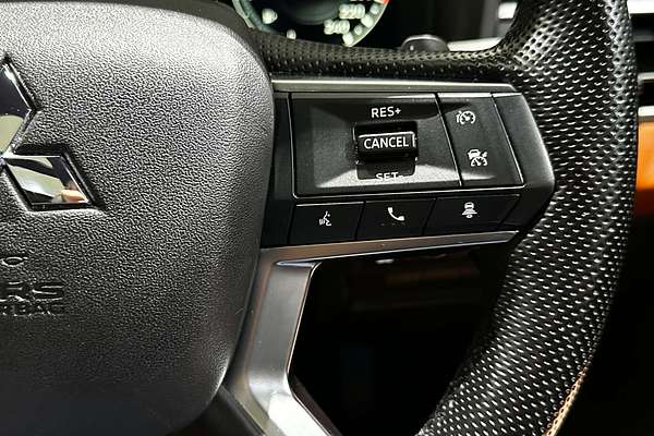 2022 Mitsubishi Outlander Exceed Tourer ZM