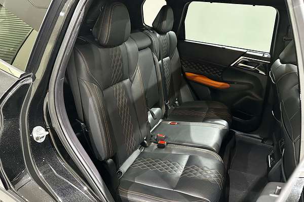 2022 Mitsubishi Outlander Exceed Tourer ZM