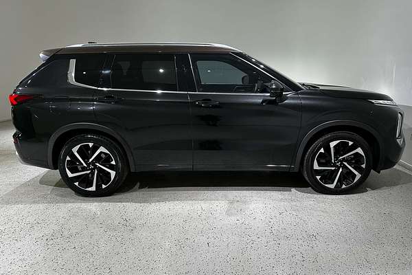 2022 Mitsubishi Outlander Exceed Tourer ZM