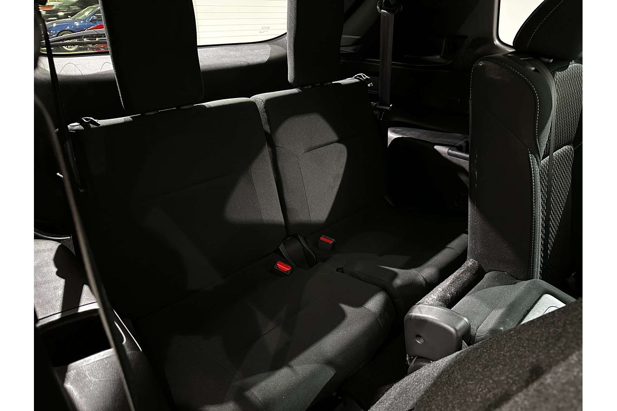 2022 Mitsubishi Outlander LS ZM