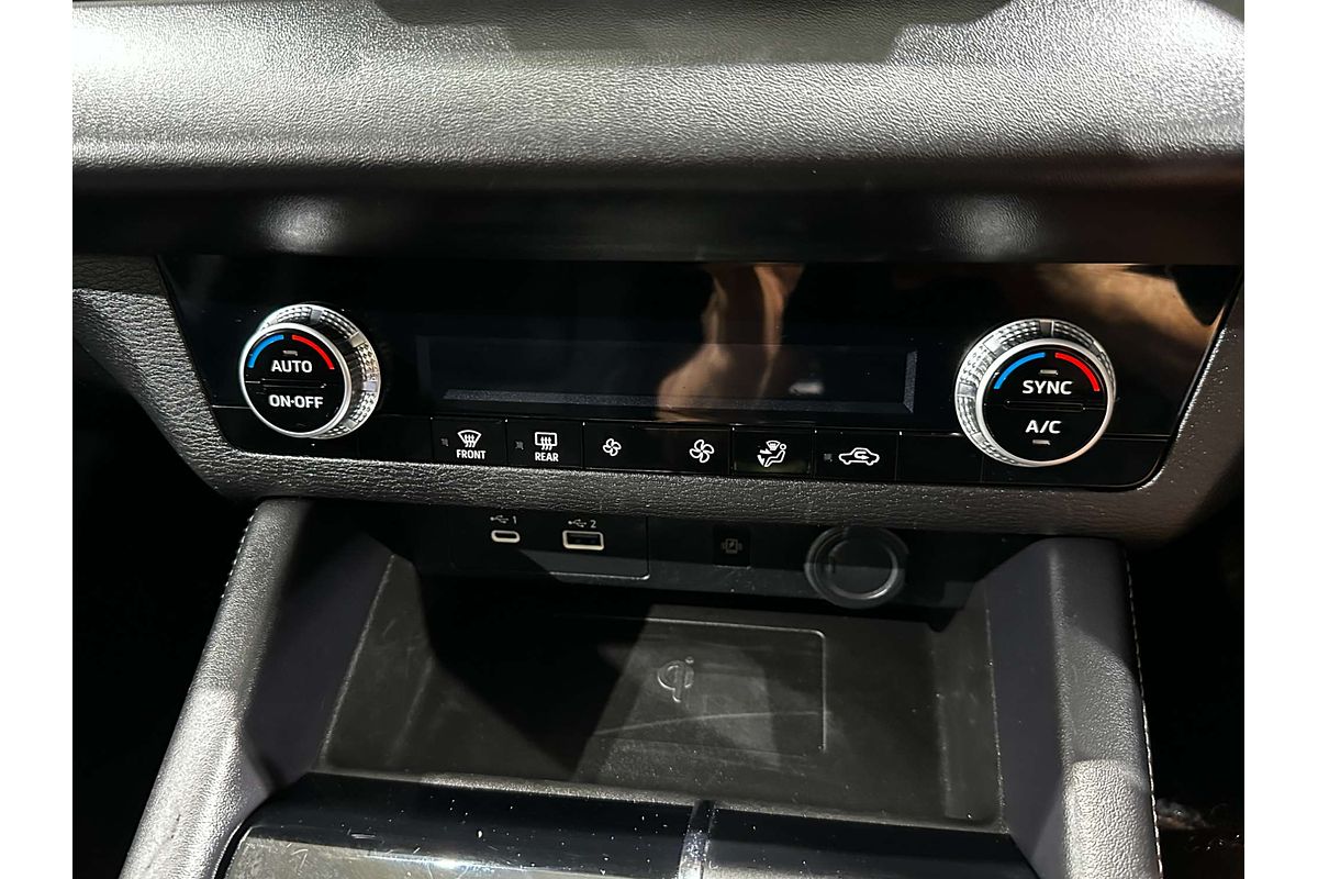 2022 Mitsubishi Outlander LS ZM