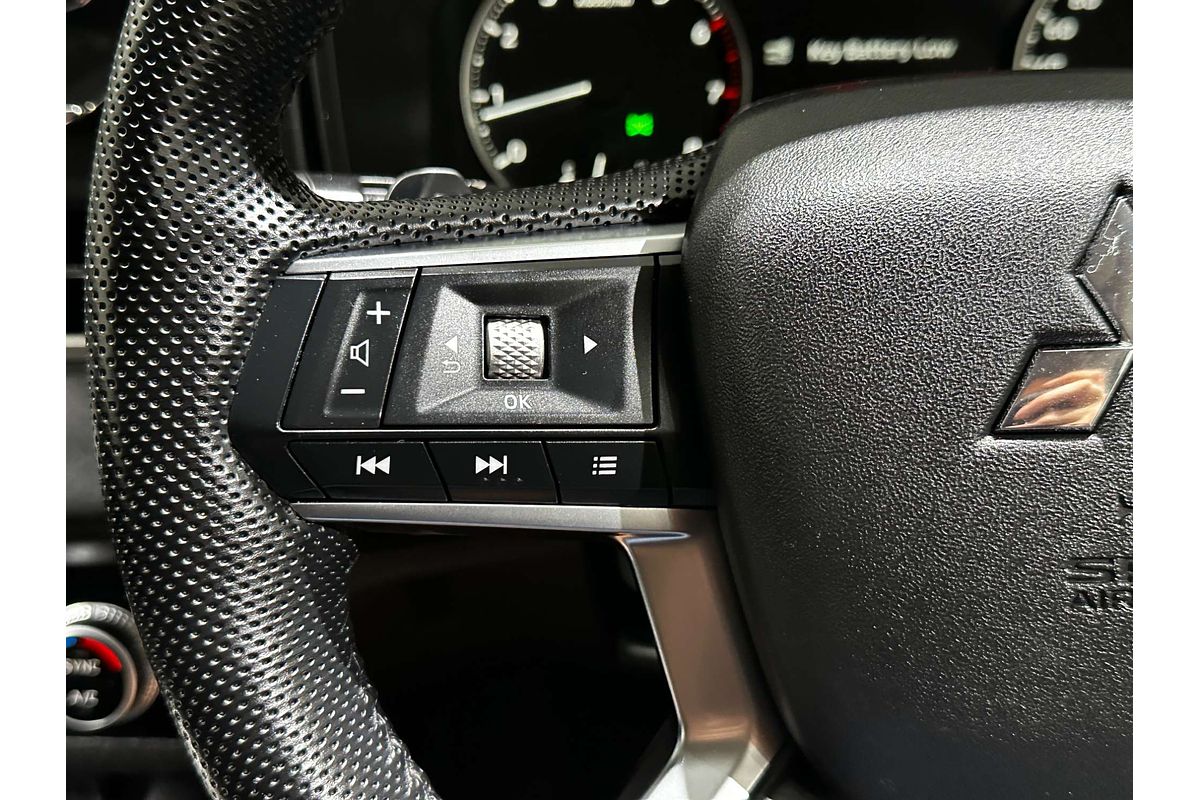 2022 Mitsubishi Outlander LS ZM