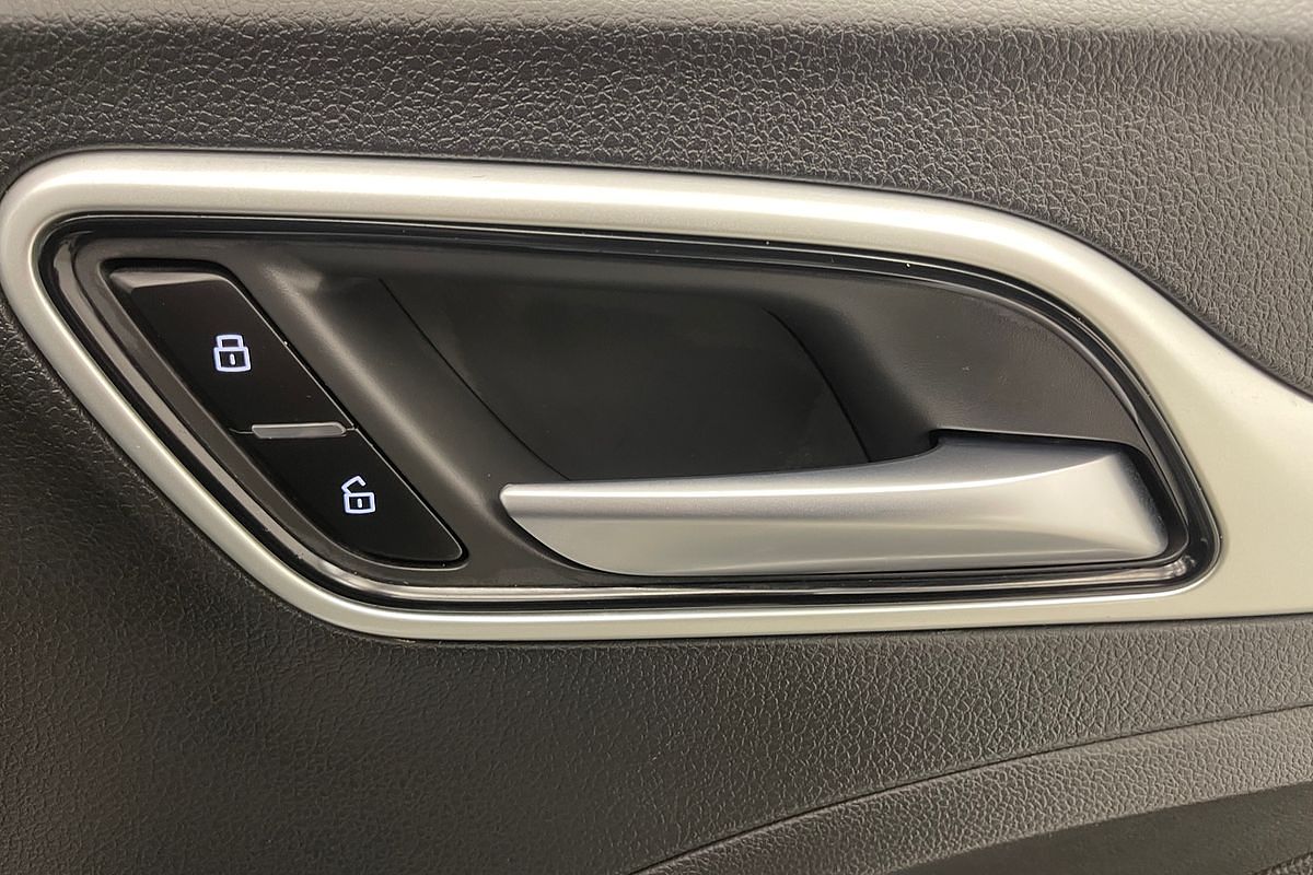 2023 MG ZS Excite AZS1