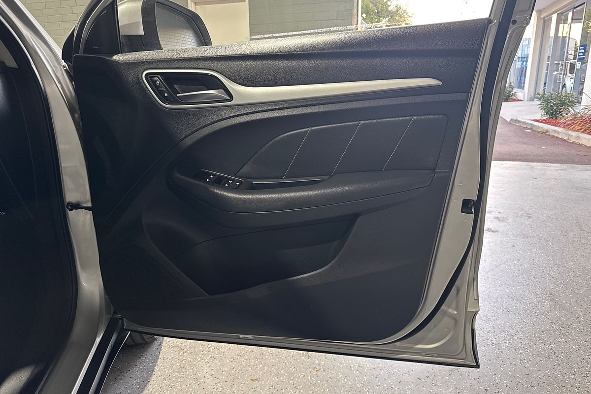 2019 MG ZS Excite AZS1