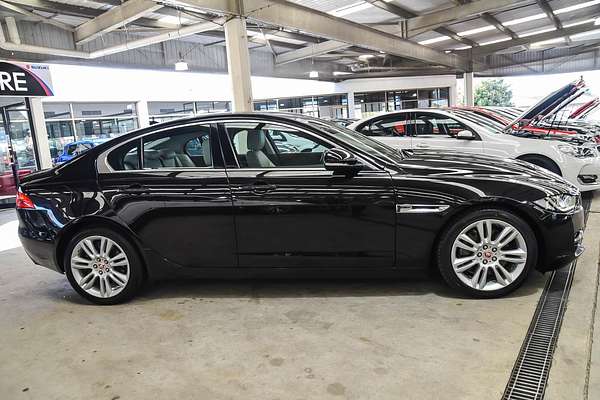 2016 Jaguar XE 25t Prestige X760